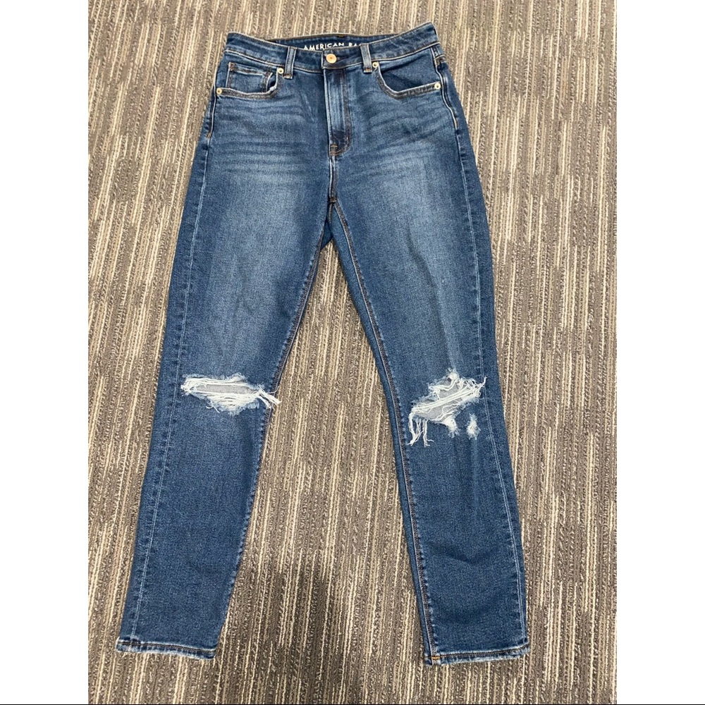 American eagle mom jeans